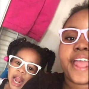 Meet your Posher, Jazmine